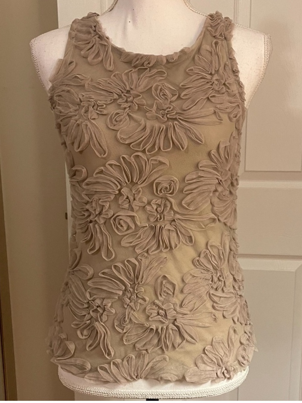 Banana Republic Taupe Mesh Floral Design Top